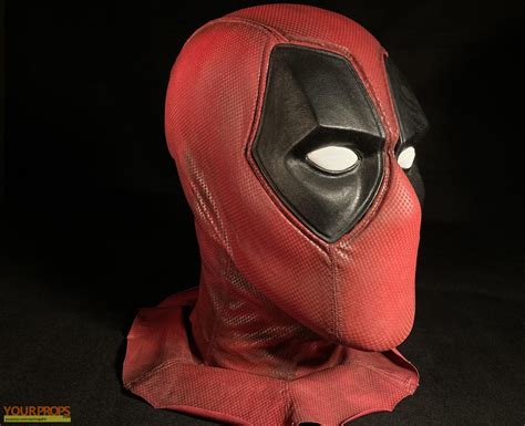 Deadpool Deadpool Mask Replica Movie Prop