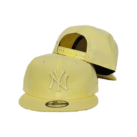New Era New York Yankees Soft Yellow Tonal 9fifty Exclusive Fitted