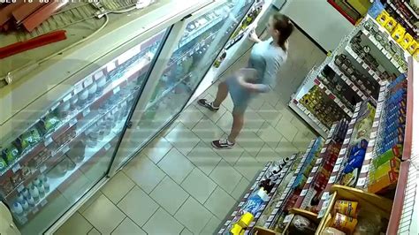 Woman Steals Goods From Store By Hiding It Under Tight Fitting Dress