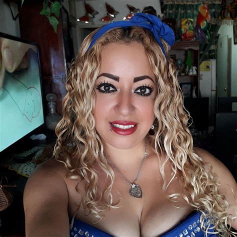 Sarai Lopez Public En Instagram Mira Todas Sus Fotos Y Videos En Su