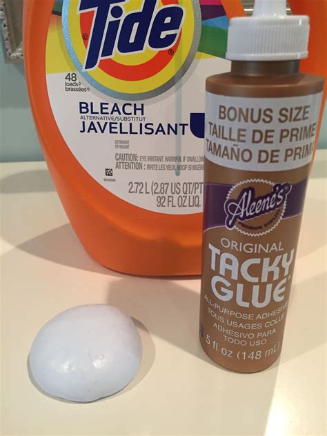 Easy Slime With Tacky Glue Put The Glue In A Container And Gradually