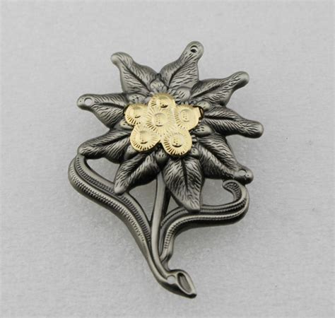 Wwii German Officer Edelweiss Mountain Cap Badge Insignia Replica Movi