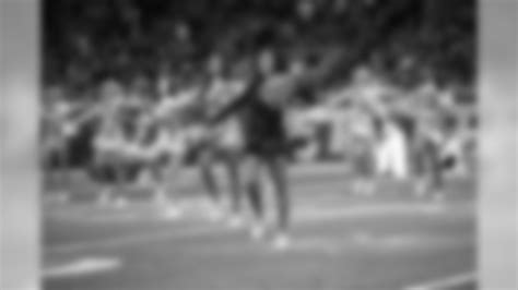 Check spelling or type a new query. Lions vs. Packers Week 17 halftime show photos