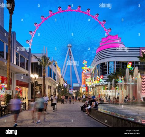 High Roller Ferris Wheel At The Linq Entertainment District In Las
