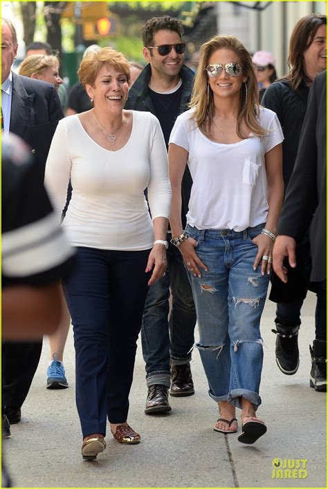 Jennifer Lopez Continues To Adore Mom Guadalupe After Mothers Day