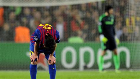 Champions League Chelsea Vs Barcelona Alexis Sanchez Messi Cried After Missing The Penalty