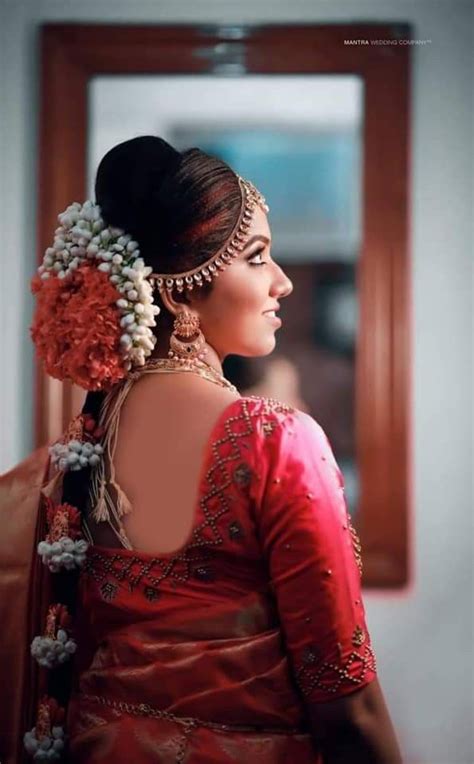 Pin By Haritha Akhi On Bridal Beauty South Indian Wedding Hairstyles Bridal Hairdo South