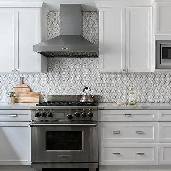 I am trying to figure out what color grout to do in my kitchen backsplash. White Kitchen Backsplash Tiles With Black Grout Design Ideas