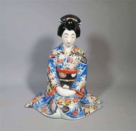 12 japanese geisha porcelain doll with drum in red/gold kimono. Pin by Grace Jerome on Beautiul Ladies from the Orient ...
