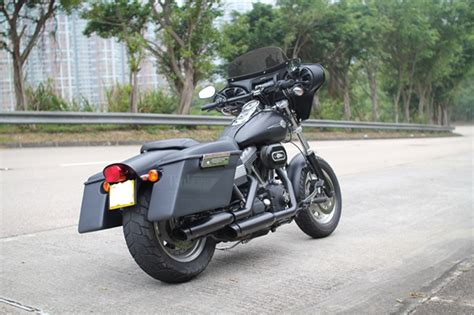 The inside is carpet lined which protect your valuable stuff from scratching and bouncing inside. MeanCycles | QUICK DETACHABLE HARD SADDLEBAGS FOR FAT BOB ...