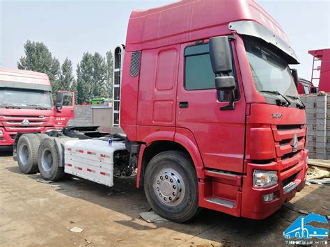 2015 Year Sinotruck Cng Model Howo Tractor Head