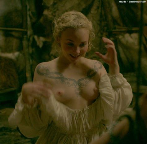 Dagny Backer Johnsen Topless In Vikings Photo Nude