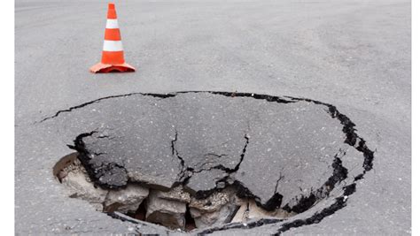 15 Sinkholes Facts To Help You Survive