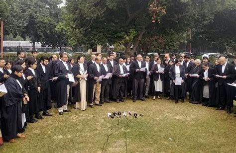 Caa Stir Lawyers Read Out Preamble Of Constitution At Supreme Court Lawns The New Indian Express