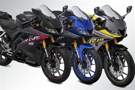 This is the yamaha r15 v3, which has been launched after a lot of wait. Yamaha Introduced Three New Colours For R15 V3, India Bound?