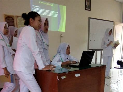 Kita mengenal yang namanya makanan maupun minuman? Faktor yang Mempengaruhi Pengetahuan - Education Articles