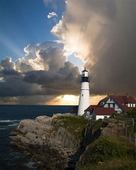 Portland Head Light Maine Beautiful Lighthouse Lighthouse Pictures