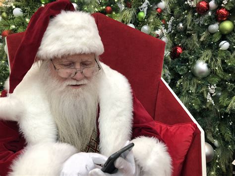 So You Want To Be A Santa Claus Learning The Tricks Of The Trade