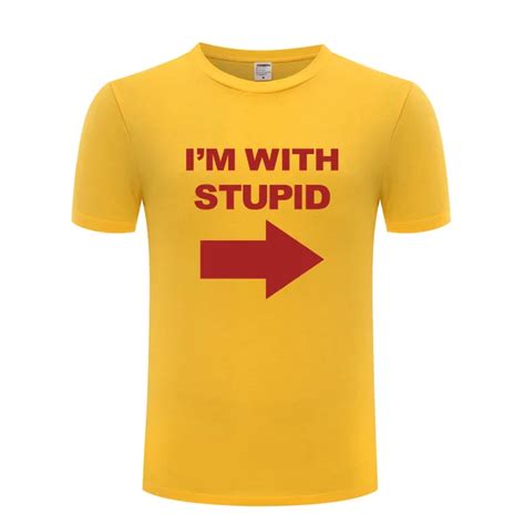 i m with stupid funny t shirt men cotton short sleeve o neck tshirt streetwear summer style t
