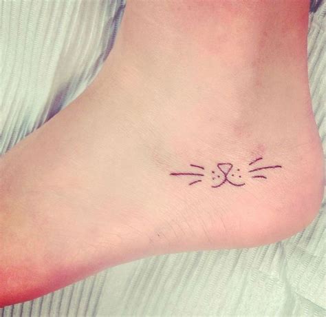 111 Awesome Small Tattoo Ideas For Women Minimal Cat Tattoo Tattoos
