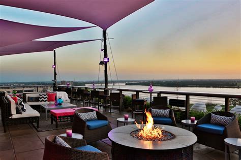 Memphis is synonymous with bbq , but locals can hardly agree on where to get the best bbq. The Twilight Sky Terrace Rooftop Restaurant In Tennessee ...