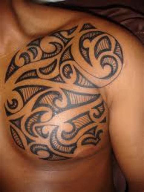 They are mainly characterized by vivid colors, black outlines and minimal shading. Hawaiian Tattoo Designs, Meanings, and History | TatRing