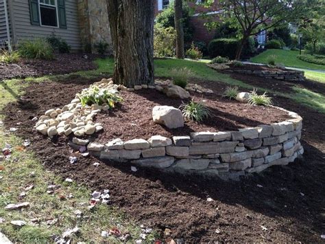 20 Incredible River Rock Landscape And Garden Ideas For Your Backyard