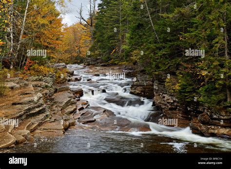 Falls Color Hi Res Stock Photography And Images Alamy