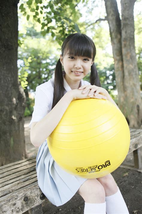 Miori Ichikawa 64 Sheets Nmb Lemon Ambassador Idol Swimsuit Is It A