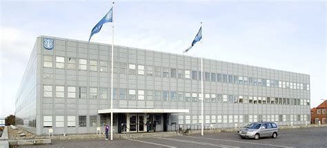 Administrasjonen er delt inn i tre tjenesteområder: Danske Kommuner - Esbjerg Kommune