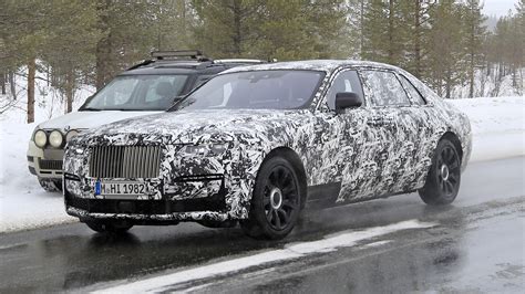 New 2020 Rolls Royce Ghost Spied Testing In Long Wheelbase Guise Auto