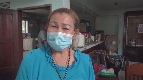 คุณยายวัย 72 ปี ถึงกับผงะ เจองูซุกอยู่ในตู้เสื้อผ้า เชื่อมาให้โชควันแม่แห่งชาติ