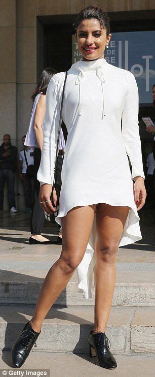 Priyanka Chopra Flashes Her Legs In Thigh Skimming Dress Priyanka