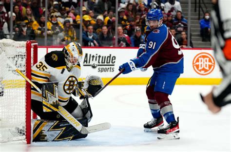 Recap Bruins Blow 3 1 Lead Fall 4 3 In Ot To Avalanche