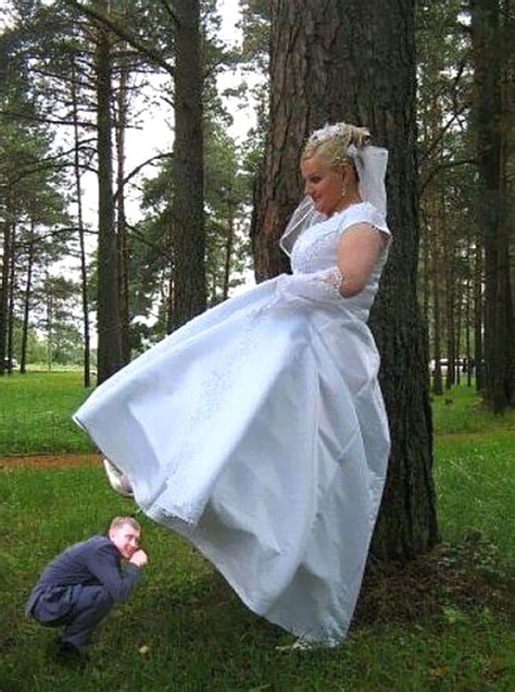 18 awkward russian wedding photos that are so bad they re good genmice