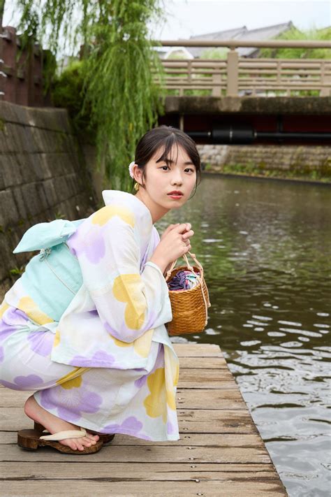 Hina Kikuchi 菊地姫奈 FRIDAYデジタル写真集 圧倒的ヒロイン vol Set Beauty