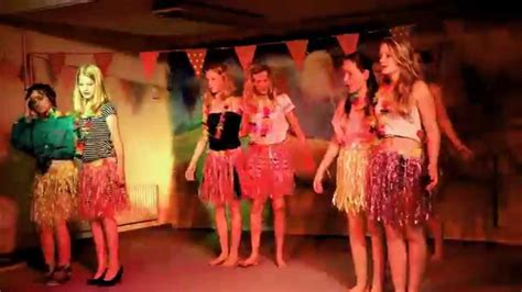 Aloha Aloha Oe This Girls Are Dancing Youtube