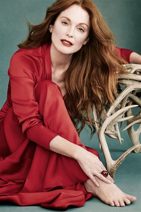 Julianne Moore Foot 35 Hottest Julianne Moore Sexy Pictures Amber