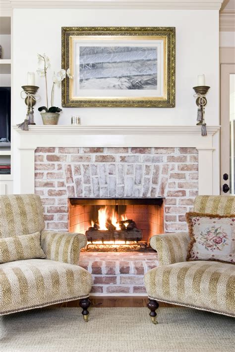 Decorating Ideas For Living Room With White Brick Fireplace Baci