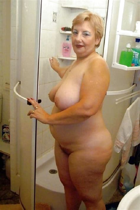 Ai Generated Images Bbw Granny Showing Her Big Saggy Selfie With Hot