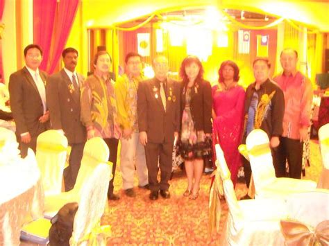 The lives of two leading families of singapore, the dexters and the soongs, become intertwined when john dexter falls in love with julie soong. Lions Club of Kuala Krai 2014 - 2015: 50th Anniversary ...