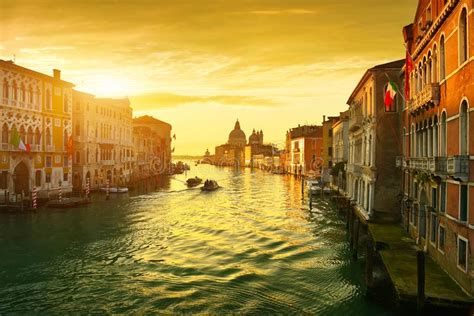 Early Morning In Sunny Spring Venice Stock Image Image Of Landmarks
