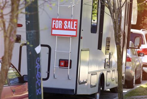 5 Tips for How to Sell RV to Dealer