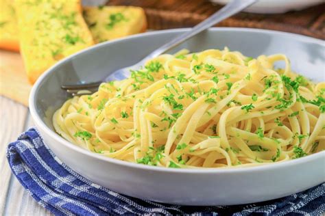 Simple Buttered Herb Pasta Recipe