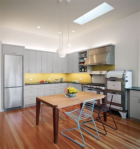But designing and decorating a black and white kitchen is not as easy as just putting stuff in both strong greys can replace the black while creamy whites can be used in place of pristine white to. design 9.Contemporary-kitchen-with-gray-cabinets-and ...