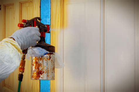 10 Mistakes To Avoid When Spray Painting Your Kitchen Cabinets