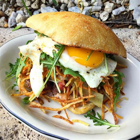 50 Places to Eat in Miami Before You Die #floridabeachesmiami | Miami