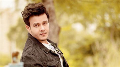 Television Actor Aniruddh Dave Is Out Of Icu Still On Oxygen Support