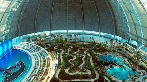 Parques Reunidos Acquires The Worlds Largest Indoor Waterpark