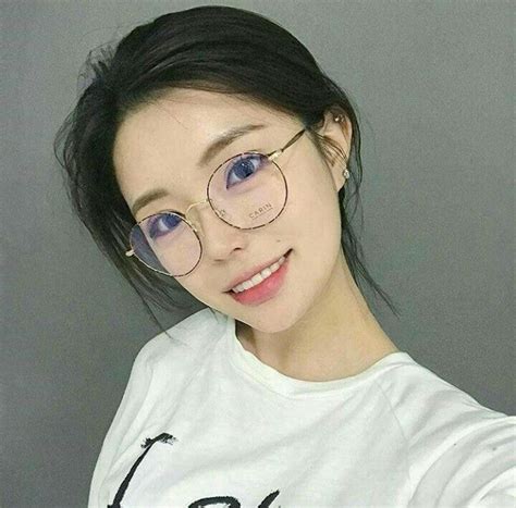 Korean Girl Icons Tumblrulzzang 안느 Ulzzang Glasses Korean Girl Korean Glasses